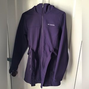 Columbia fleece lined rain coat. Size XS.
